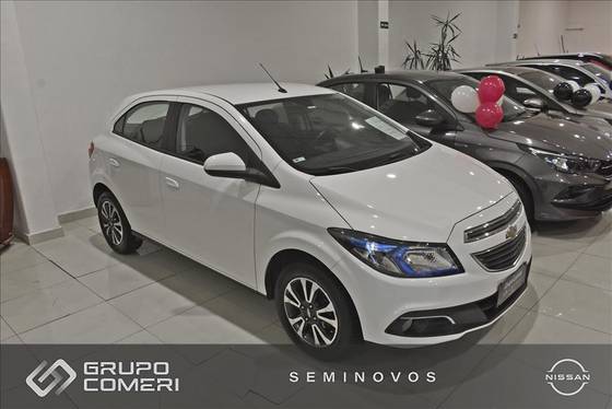 CHEVROLET ONIX 1.4 MPFI LTZ 8V FLEX 4P AUTOMÁTICO CHEVROLET ONIX 1.4 MPFI LTZ 8V FLEX 4P AUTOMÁTICO